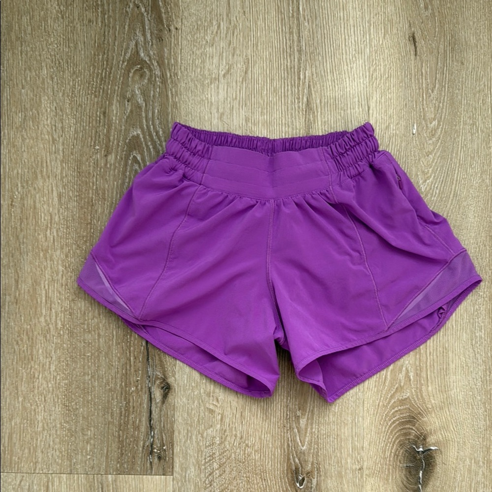 Lululemon Hotty Hot purple shorts Size 2 low rise 4in.